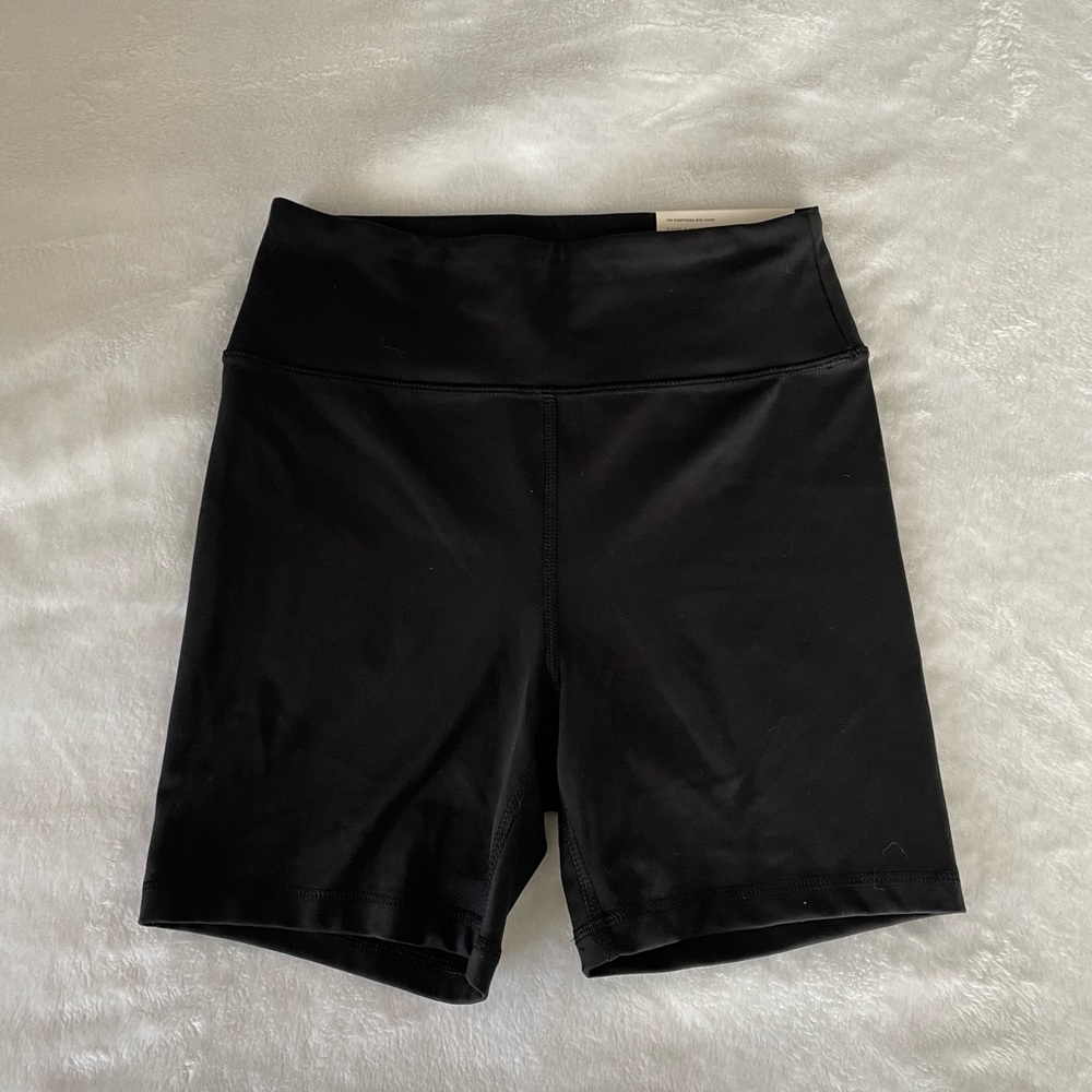 American Eagle Biker Shorts NWT Size Small